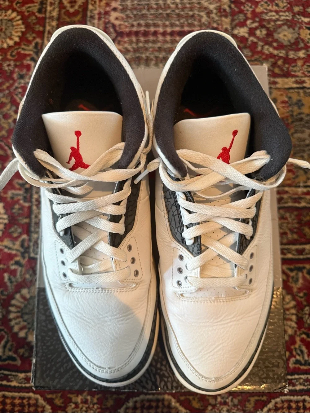 Jordan classic silhouette